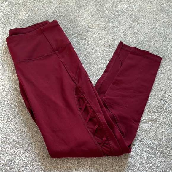 Victoria Sport Maroon Leggings Size S - Picture 1 of 6